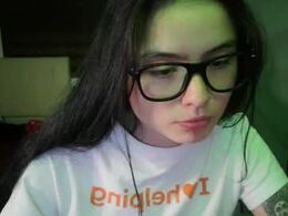 Screen Grab from emahot_