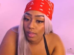 Screen Grab from emili_williams10