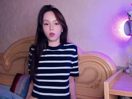 Screen Grab from emillycutemurr_