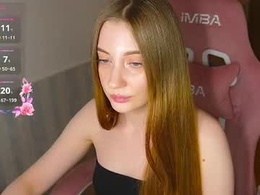 Screen Grab from emilurrrre