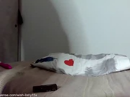 Screen Grab from emily_katz