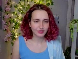 Screen Grab from emily_lune