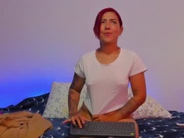 Screen Grab from emily_sejmet