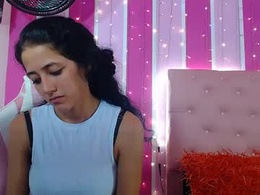 Screen Grab from emily_zc1