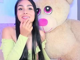 Screen Grab from emilylittle___