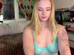 Screen Grab from emma_ante