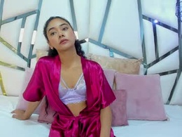 Screen Grab from emma_martinn