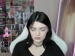 Screen Grab from emmadarkk