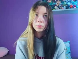 Screen Grab from emmie_everly