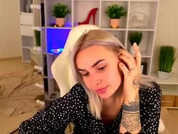 Screen Grab from emmilive