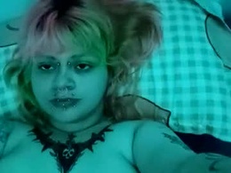 Screen Grab from emojigirl69