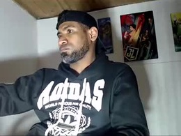 Screen Grab from enriblack92