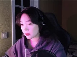 Screen Grab from erica_wayne