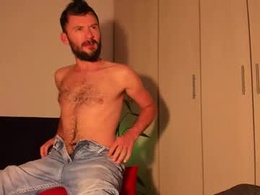 Screen Grab from erickpritz_xh