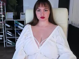 Screen Grab from essensual_