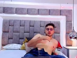 Screen Grab from ethan_greys