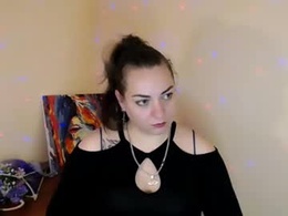Screen Grab from evelineli