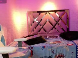 Screen Grab from evely_19