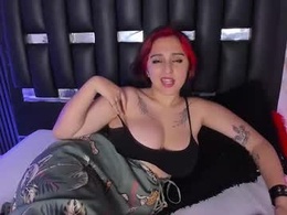 Screen Grab from evelyn_dol