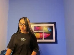 Screen Grab from evelyn_lovv