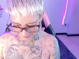 Screen Grab from everlyn_sex