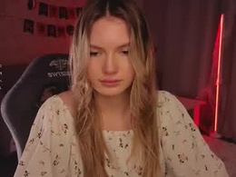 Screen Grab from evilyn_next_door