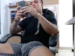 Screen Grab from exotic_dude