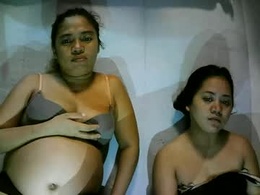 Screen Grab from exoticpregnant