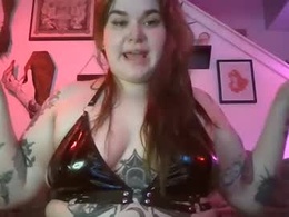 Screen Grab from faithxrenee7