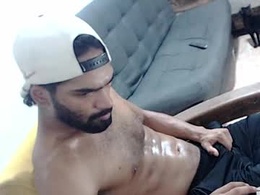 Screen Grab from farcowhite