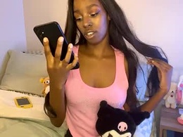 Screen Grab from fayelovee
