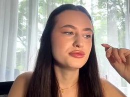 Screen Grab from felicakneefe