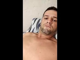 Screen Grab from feliperax