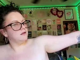 Screen Grab from fieryminx67