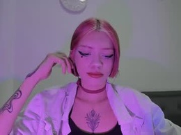 Screen Grab from five_rouge