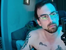 Screen Grab from floppycocky38