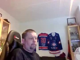 Screen Grab from fluffy_espen