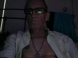 Screen Grab from flyingbird381