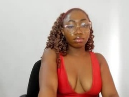 Screen Grab from freaky_ebonygirl