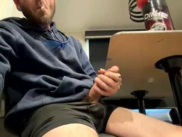 Screen Grab from fucktoy190