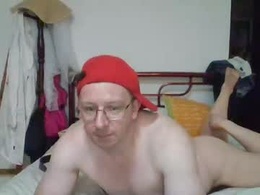 Screen Grab from funguy5180