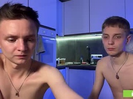 Screen Grab from funny_roomm