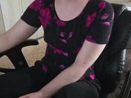 Screen Grab from fuxkme_jen