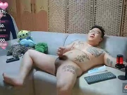 Screen Grab from fxckwituno