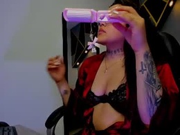 Screen Grab from gaby_sweetss