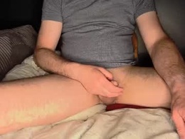 Screen Grab from garlerin