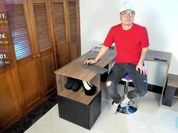 Screen Grab from garro_