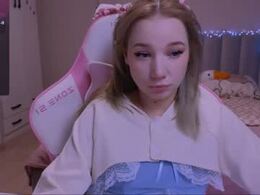 ghostgirllotty's Profile Picture