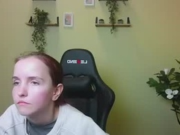 Screen Grab from gingerfoxxy_