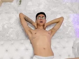 Screen Grab from gio_carangi